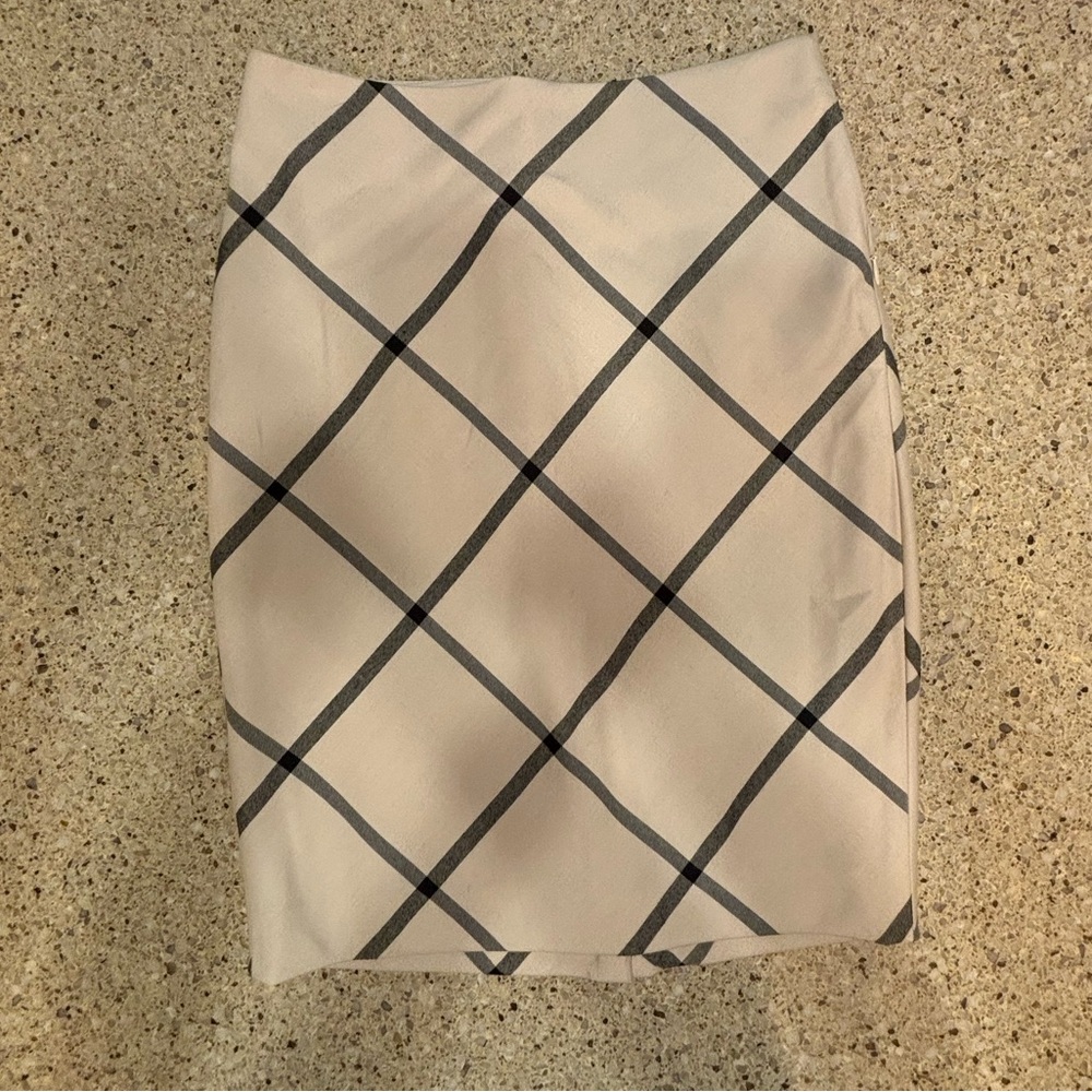 The Limited- Size 0 Pencil Skirt